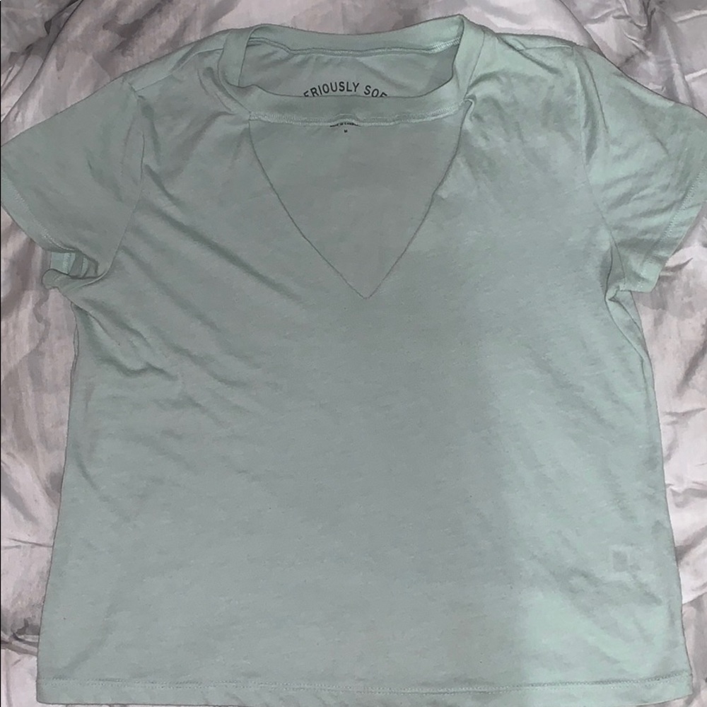 girls tee